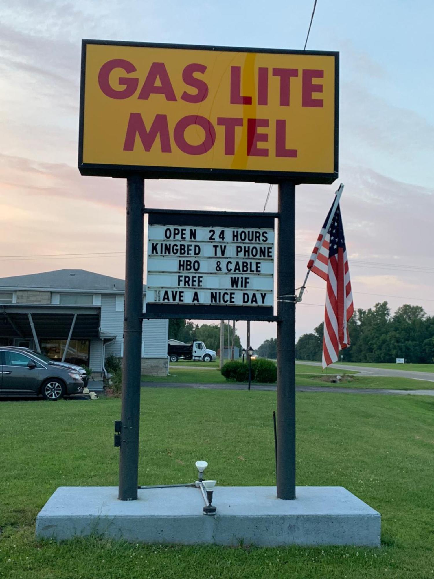 Gas Lite Motel Lawrenceville Exterior photo